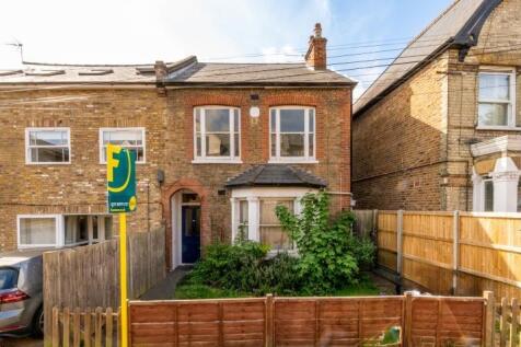 Church Road, Kingston, Kingston upon... 2 bed flat for sale