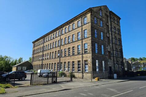 116 Balme Road, West Yorkshire, BD19 4DJ 1 bed flat for sale