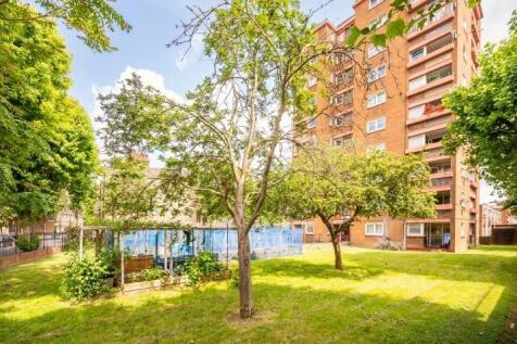 Soane House, Roland Way, London, SE17 1 bed flat for sale