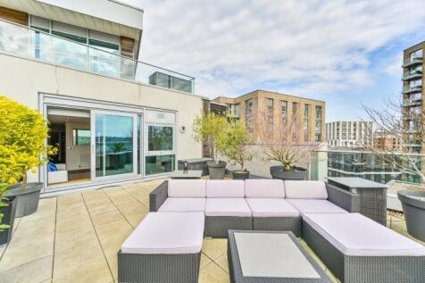 Orbis Wharf, Bridges Court Road... 2 bed flat for sale