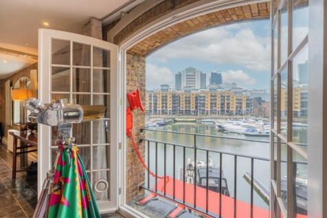 Ivory House, East Smithfield, London... 4 bed flat for sale