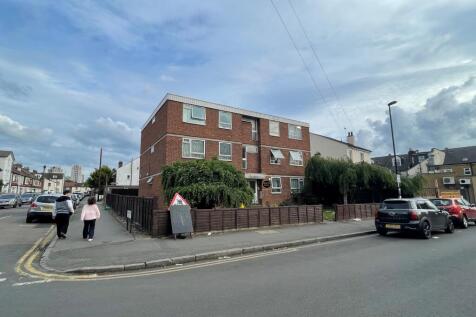 Block of apartments for sale