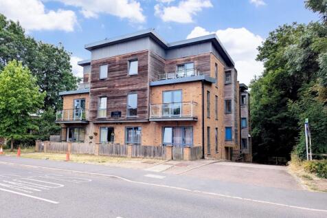 120 Lawn Lanes, Hertfordshire, HP3 9HS Property for sale