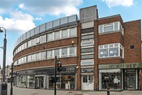 High Street, Barnet, EN5 1 bed property with land for sale