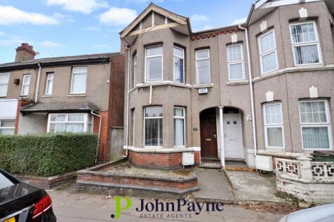 Hearsall Lane, Earlsdon, Coventry, CV5 3 bed end of terrace house for sale
