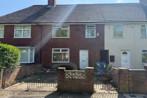 3 bedroom town house for sale