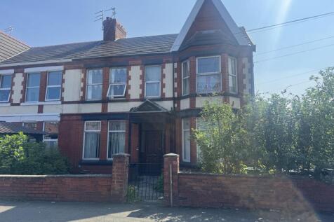 4 bedroom semi-detached house for sale