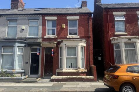 3 bedroom end of terrace house for sale