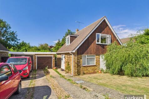 Clivedale Road, Reading RG5 3 bed detached house for sale