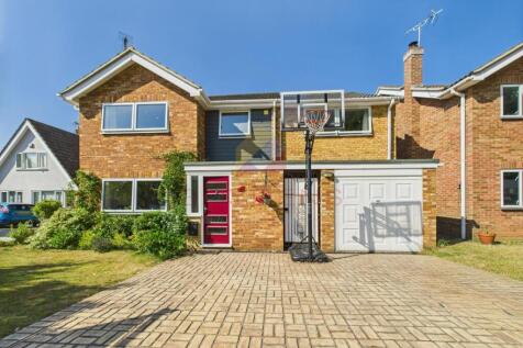 Sanders Drive, Colchester CO3 4 bed detached house for sale