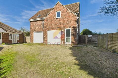 Fingringhoe Road, Colchester CO2 2 bed terraced house for sale