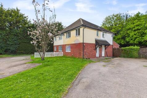 Tollgate Drive, Colchester CO3 2 bed cluster house for sale