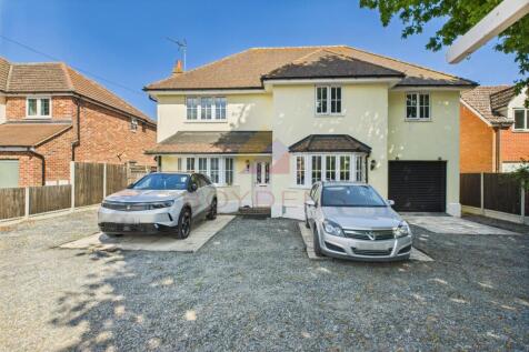 37 Church Road, COLCHESTER CO7 6 bed detached house for sale