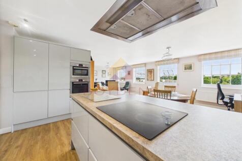 East Street, Colchester CO1 3 bed apartment for sale