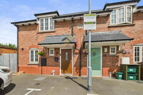 Meeanee Mews, Colchester CO2 2 bed semi