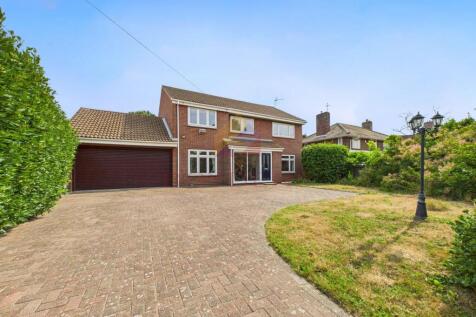 5 bedroom terraced house for sale