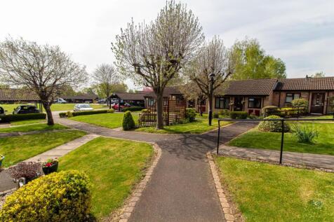 Lavender Close, Bridge Green... 2 bed terraced bungalow for sale