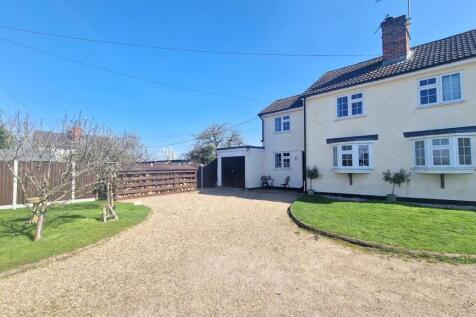 Hull Lane, Sandon, Chelmsford 2 bed cottage for sale