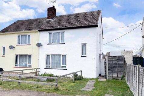 2 bedroom semi-detached house for sale