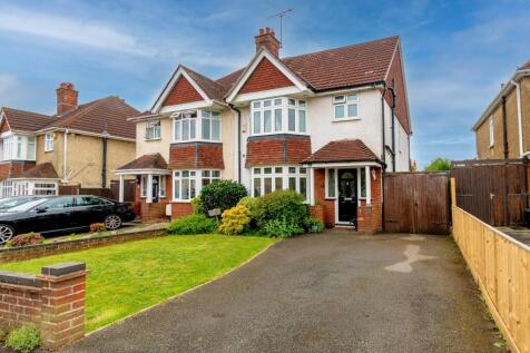 Luccombe Road, Upper Shirley... 4 bed semi