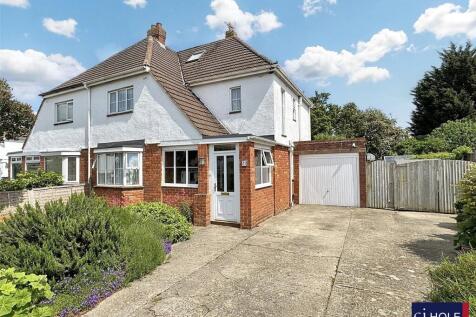 Moorfield Road, Brockworth... 4 bed semi