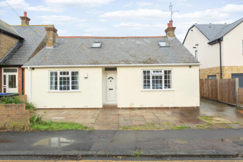 Argyle Road, Whitstable, CT5 4 bed detached bungalow for sale