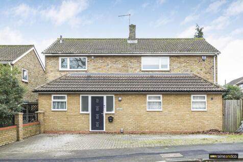 Elm Drive, Hatfield 5 bed detached house for sale