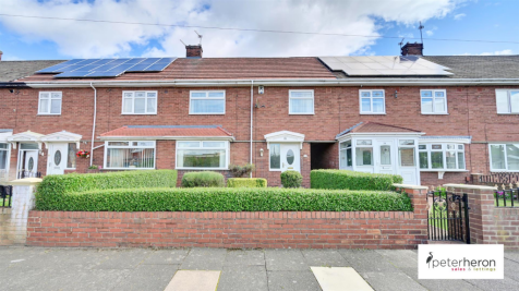 3 bedroom terraced house for sale