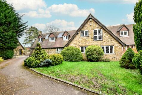 Warren Lodge, Iver Heath SL0 7 bed semi