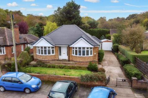 Valmont Road, Bramcote, Nottingham 2 bed detached bungalow for sale