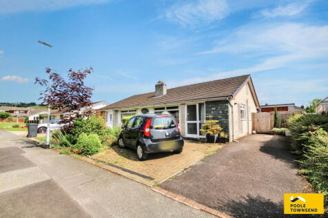 2 bedroom semi-detached bungalow for sale