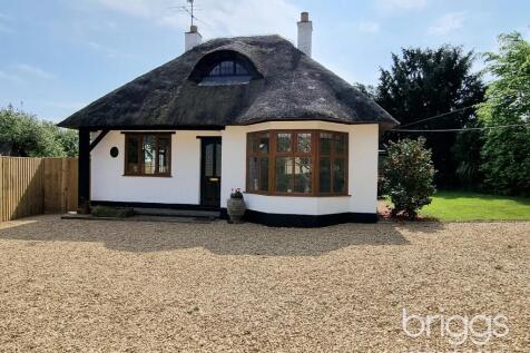 3 bedroom cottage for sale