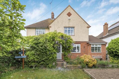 Henley Road, Caversham, Reading 3 bed detached house for sale