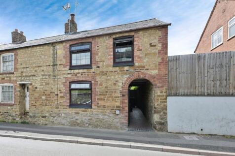 2 bedroom cottage for sale