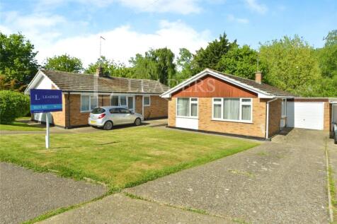 Barnardiston Way, Witham, Essex 3 bed bungalow for sale