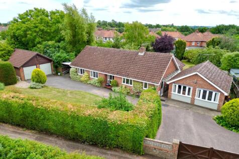 Haugh Lane, Woodbridge 4 bed detached bungalow for sale