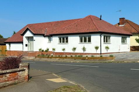 Dobbs Lane, Kesgrave 4 bed detached bungalow for sale