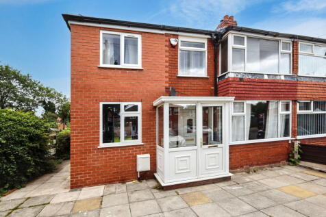 4 bedroom semi-detached house for sale