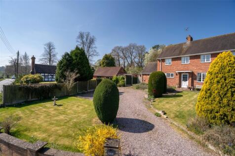 1 Chestnut Drive, Worfield... 3 bed semi