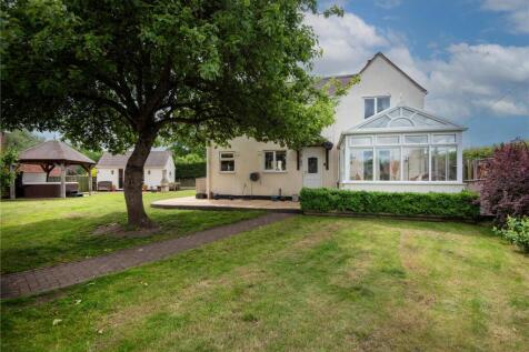Apple Tree Cottage, 7 Six Ashes Road... 6 bed semi