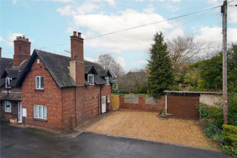 38 Brookside, Wellington Road... 3 bed end of terrace house for sale