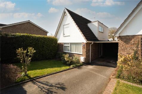 10 Rowan Drive, Newport, Shropshire 3 bed detached house for sale