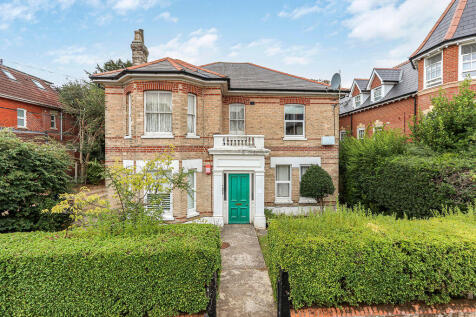 Hamilton Road, Boscombe Studio for sale
