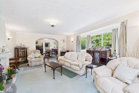 Broomhill Lane, Woolpit 3 bed detached house for sale