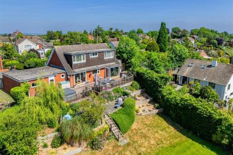 6 Kendricks Bank, Bayston Hill... 4 bed house for sale