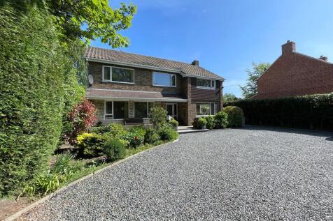 High Street, Gosberton 4 bed detached house for sale