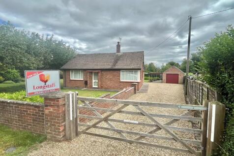 The Raceground, Spalding 2 bed detached bungalow for sale