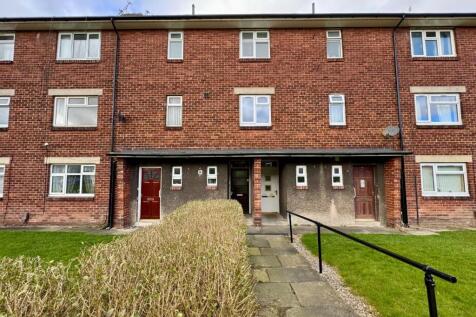 Anglesey Avenue, Burnley 1 bed flat for sale