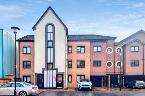 Dolphin Quays, North Shields... 2 bed apartment for sale