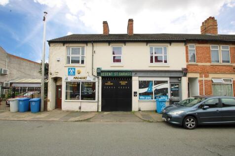 Regent Street, Kettering, NN16 4 bed block of apartments for sale
